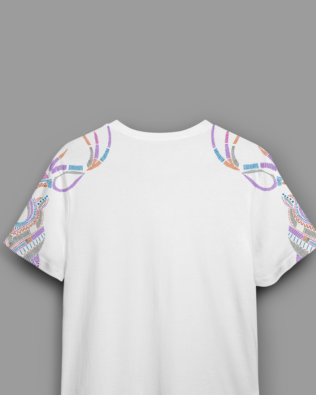 Unisex Multicolor Deer Embroidery T-shirt